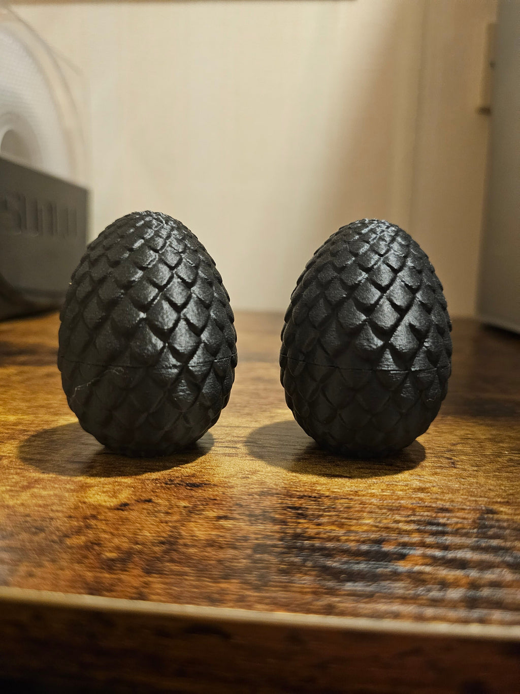 Small dragon egg containers (3 eggs)
