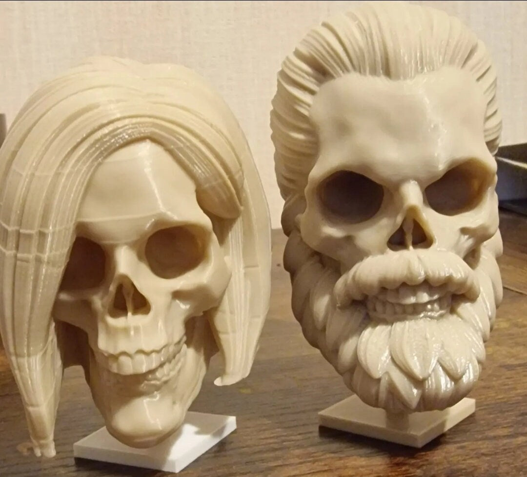 Eerie Skeleton Lovers Figurine Set - Unique Home Decor