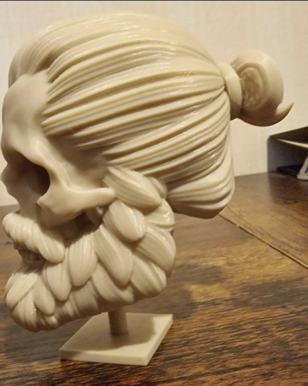 Eerie Skeleton Lovers Figurine Set - Unique Home Decor
