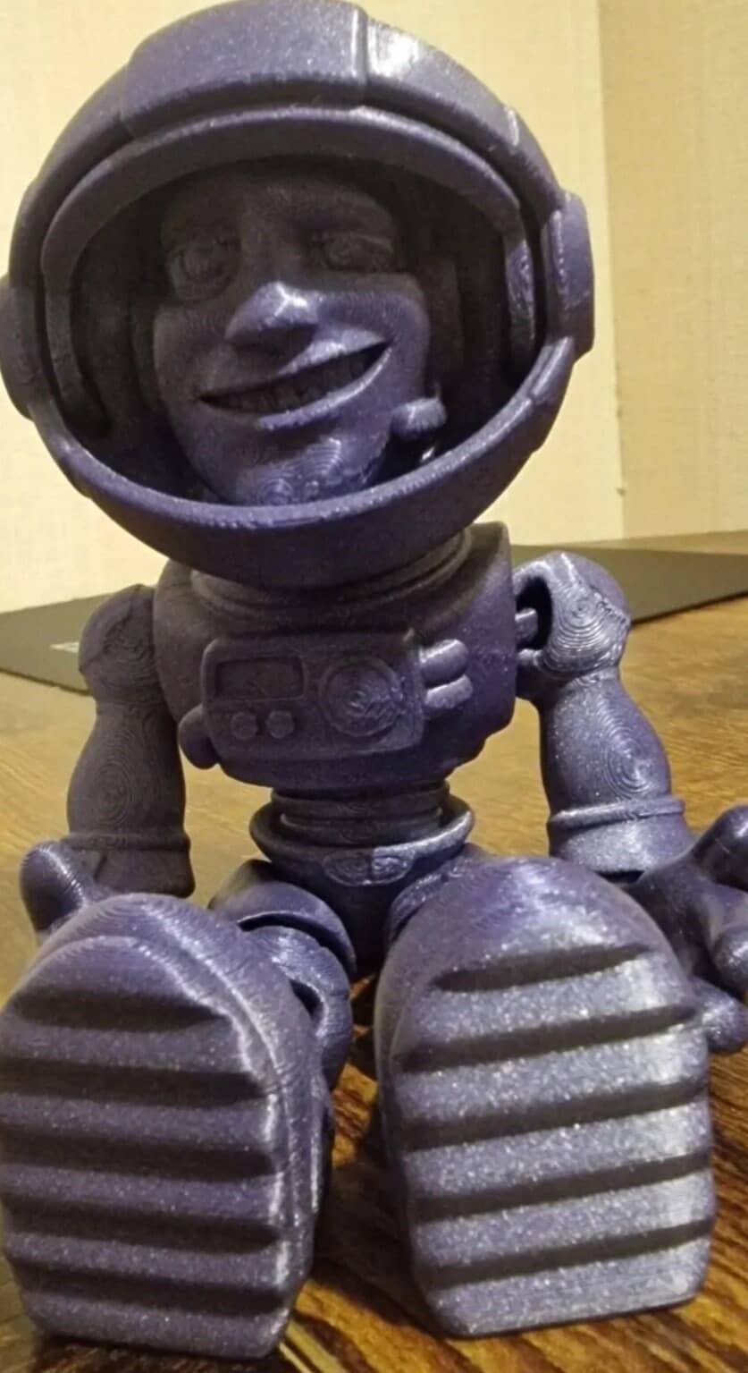 Out-of-This-World Decor: Quirky 3D-Printed Astronaut Figure