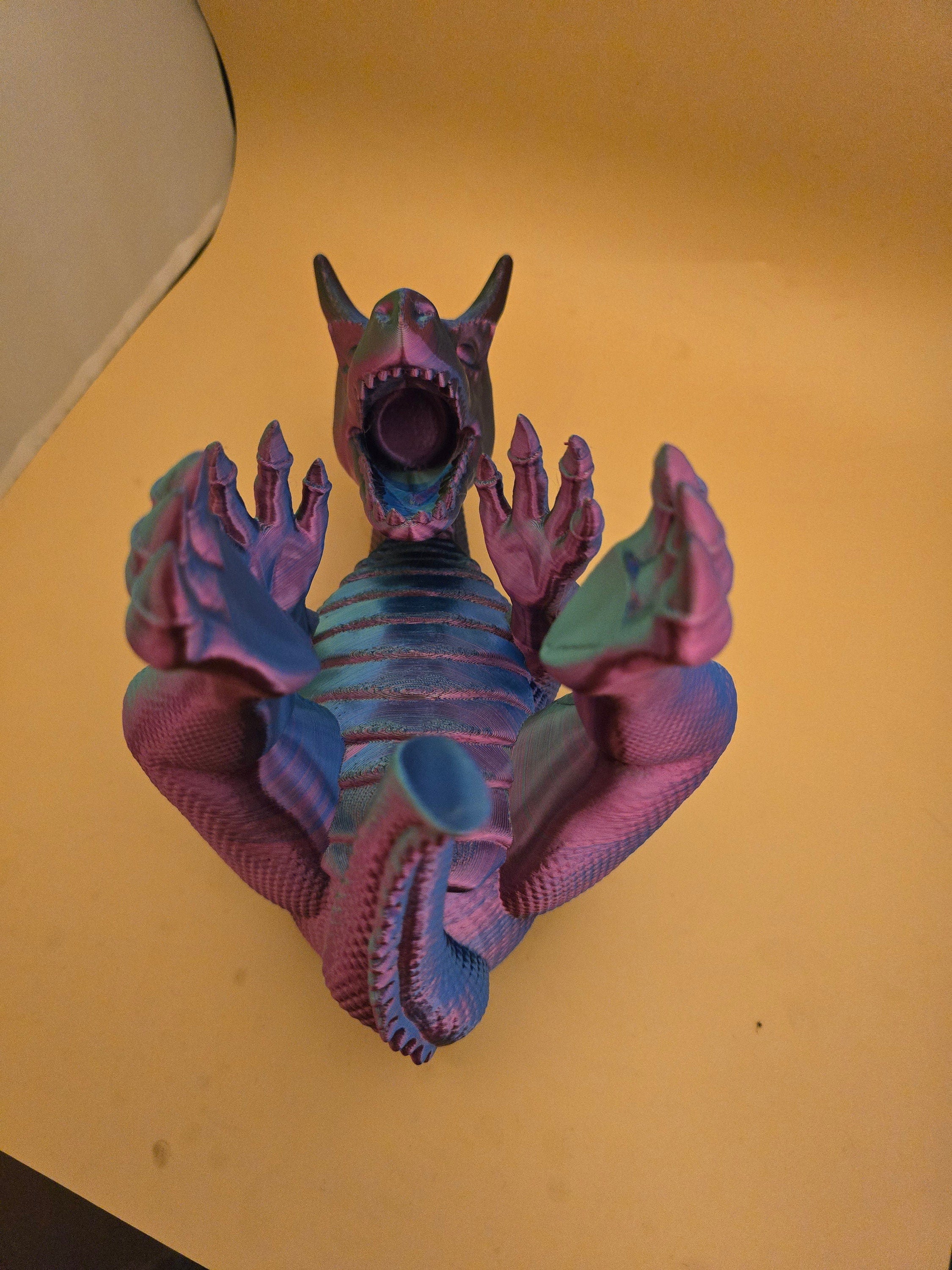 dragon bottle holder
