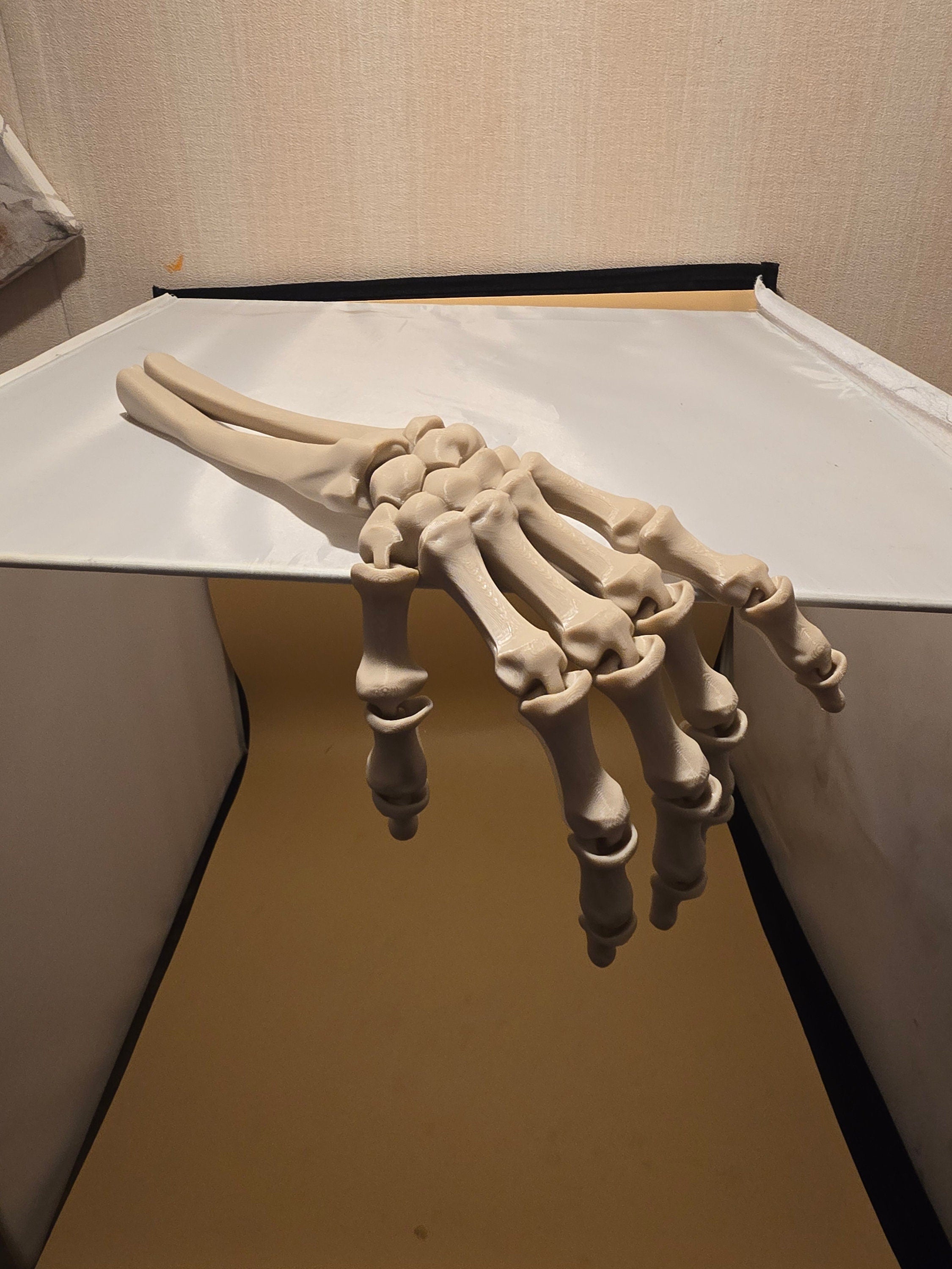 3D printed articulated skeleton hand