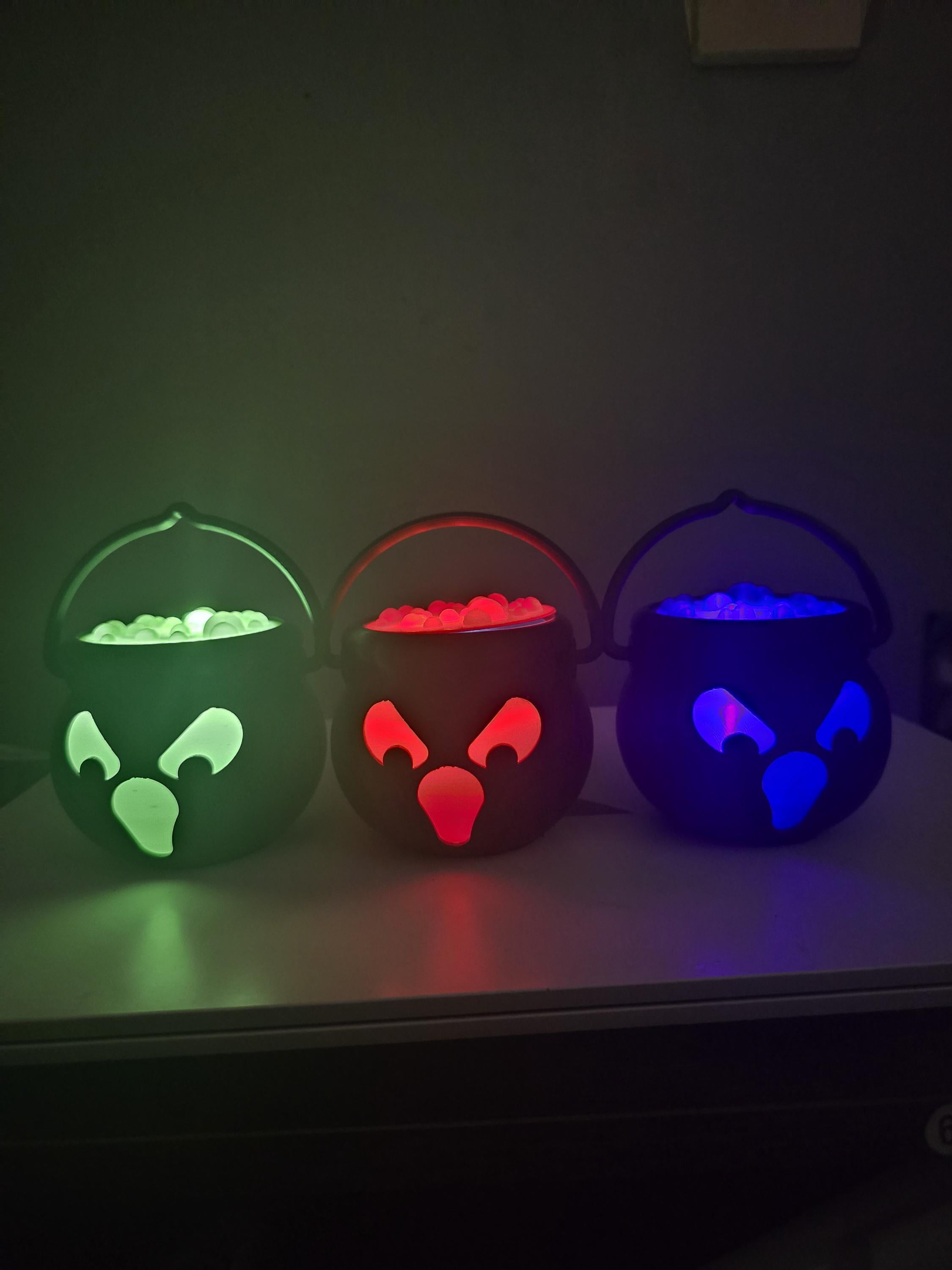 tea light cauldron halloween decor