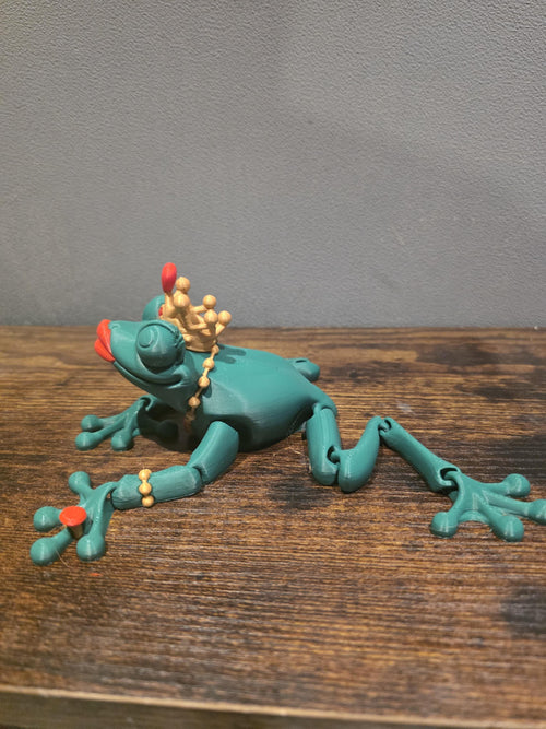 3D printed articulated princess frog