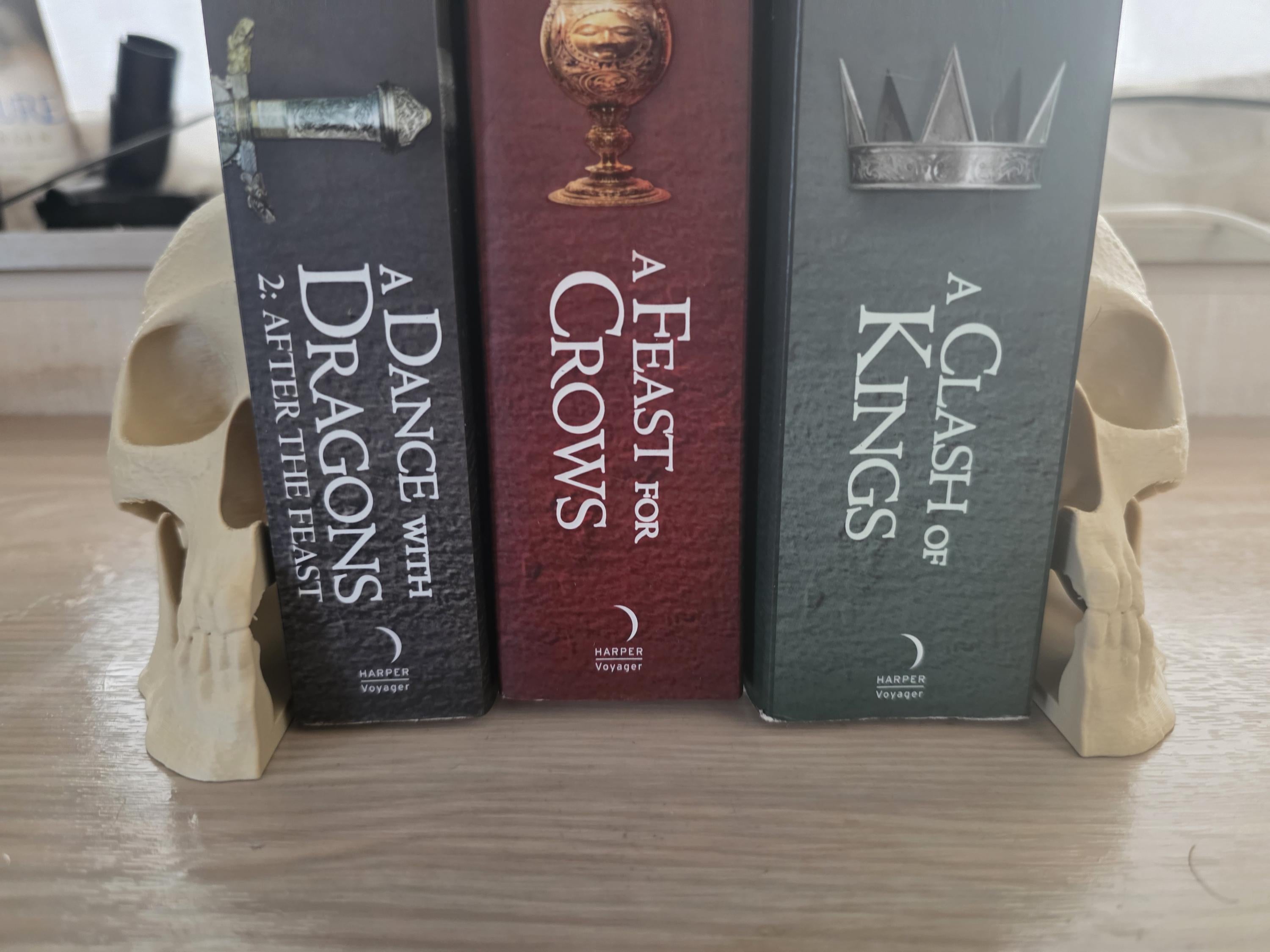 3D printed skull bookends
