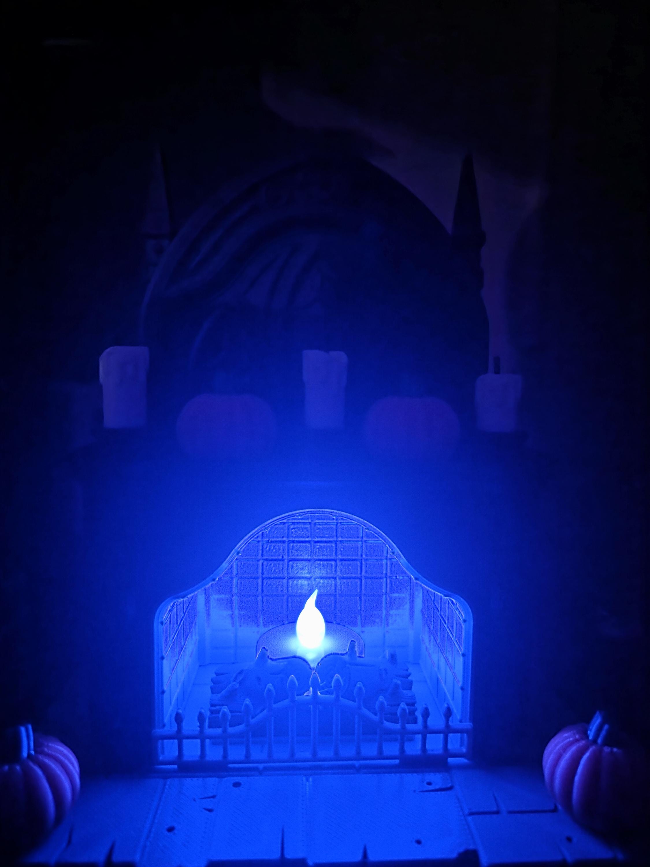 3D printed halloween gothic fireplace with light