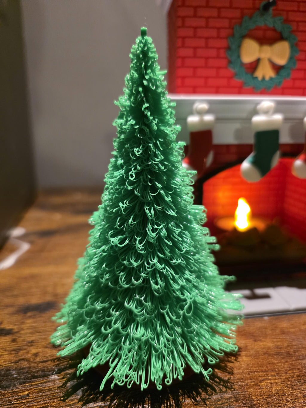 3D Printed Christmas Fireplace Scene with Flickering Tea Light