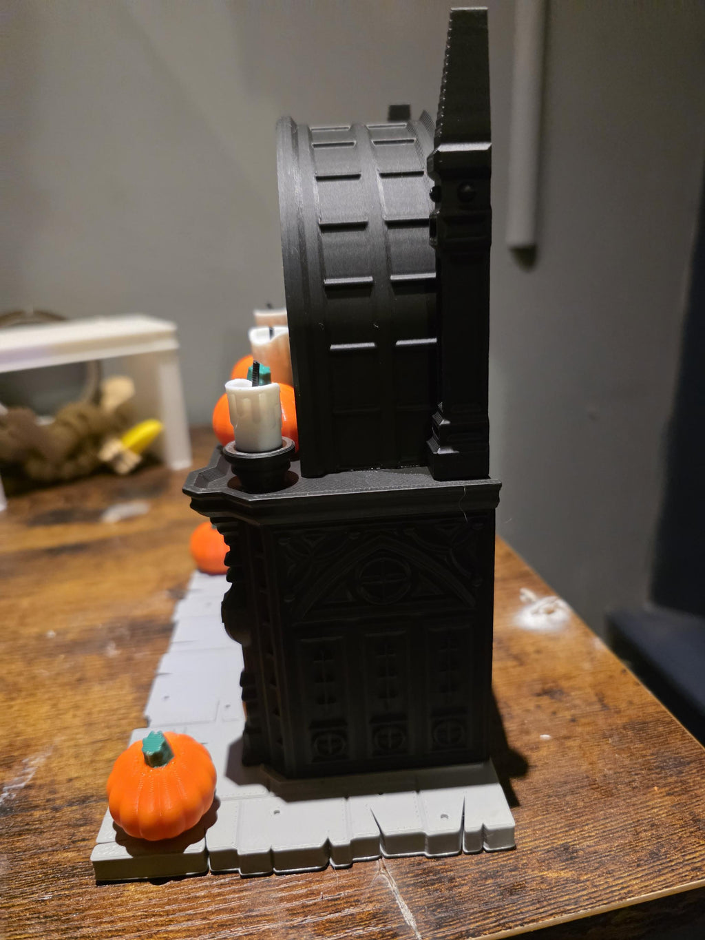 3D printed halloween gothic fireplace with light