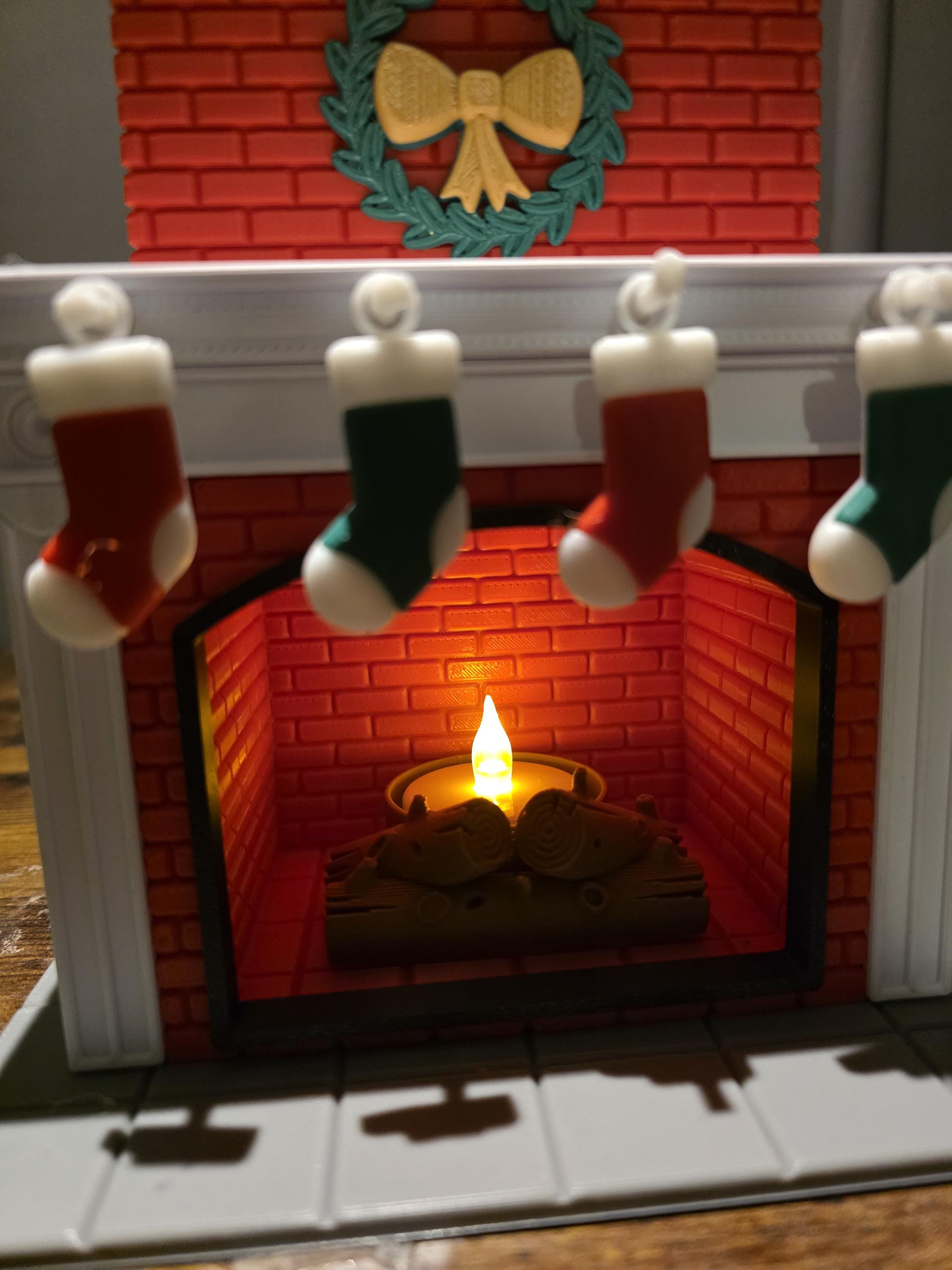 3D Printed Christmas Fireplace Scene with Flickering Tea Light