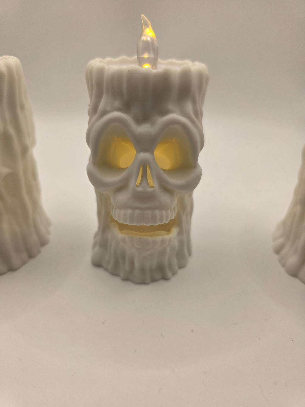 Set of 3 creepy faced candles