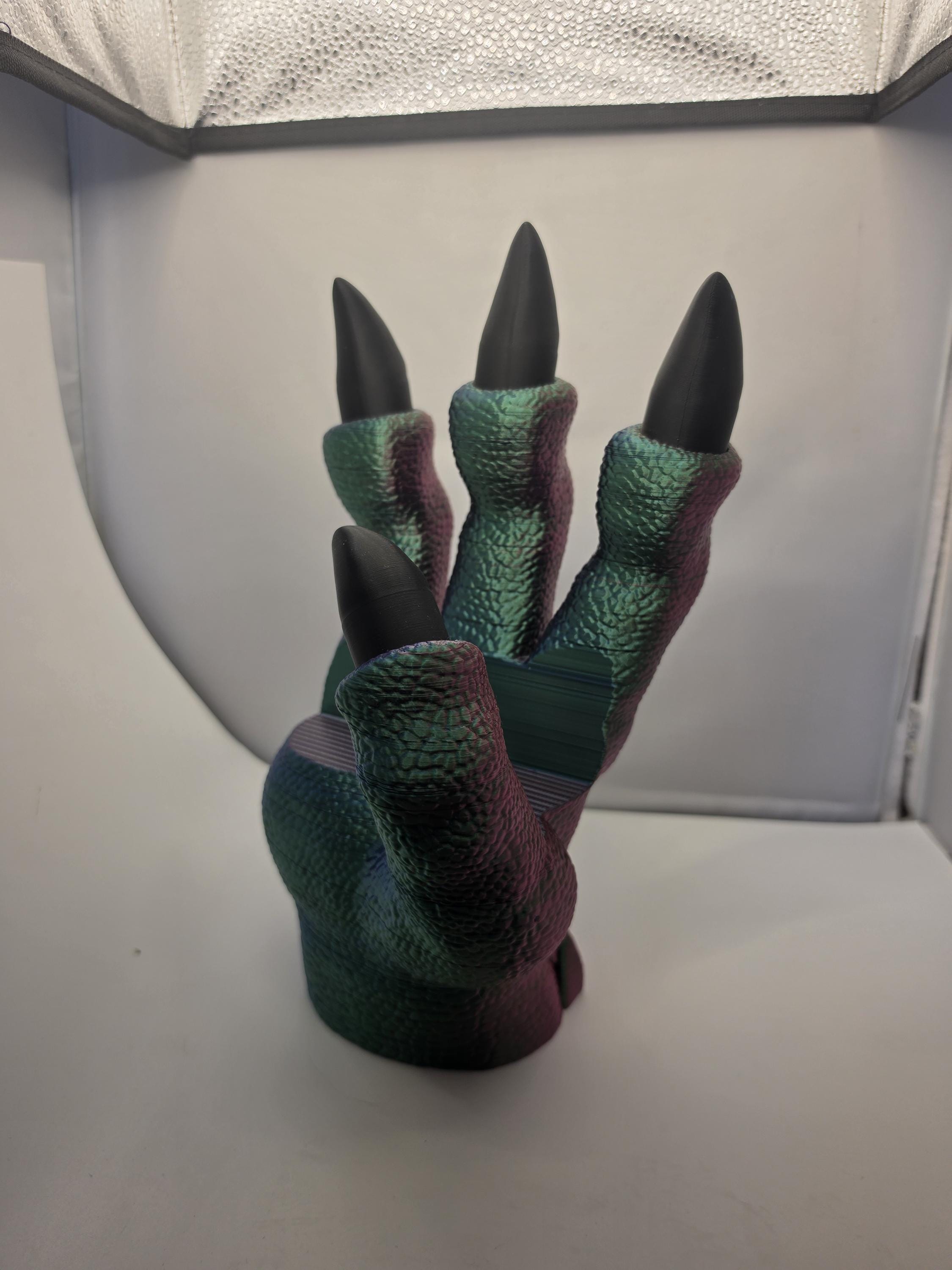 3D printed dragon claw book holder/stand 12 inch