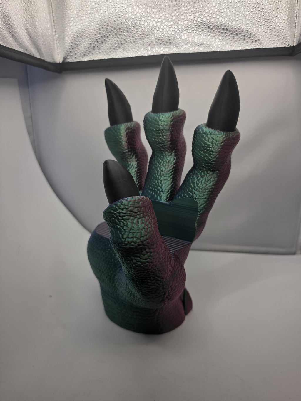 3D printed dragon claw book holder/stand 12 inch