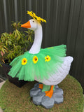 24inch porch goose with changeable heads